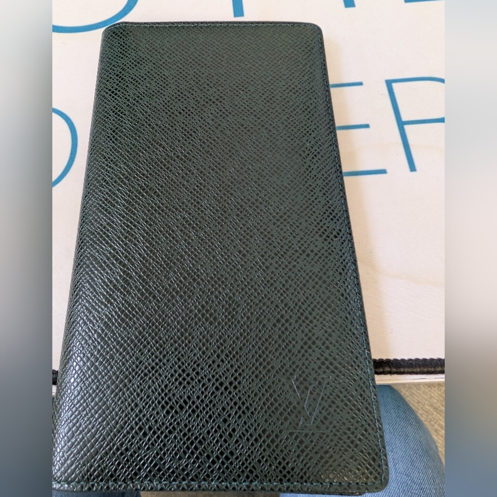 Dark Green LV TAIGA Textured Leather Check Book Wallet
